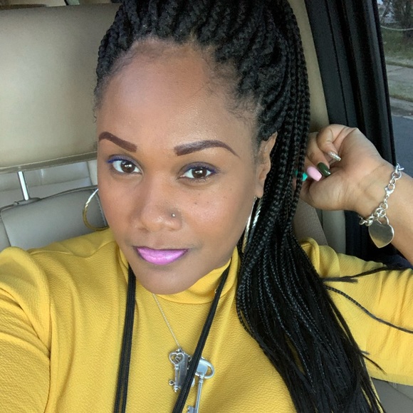 Meet your Posher, Shannon - Picture 6 of 8